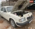 Белый ГАЗ 3110 Волга, объемом двигателя 2.5 л и пробегом 69 тыс. км за 1500 $, фото 1 на Automoto.ua