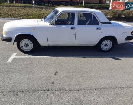 Білий ГАЗ 3110 Волга, об'ємом двигуна 2.4 л та пробігом 300 тис. км за 1050 $, фото 1 на Automoto.ua