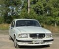 Белый ГАЗ 3110 Волга, объемом двигателя 2 л и пробегом 400 тыс. км за 725 $, фото 1 на Automoto.ua