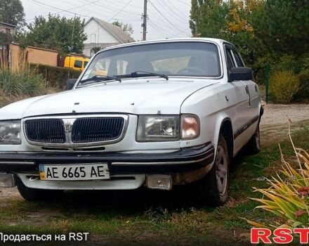 ГАЗ 3110 Волга 1999 в Днепре (Днепропетровске) на Automoto.ua Белый ГАЗ 3110 Волга, объемом двигателя 2.5 л и пробегом 150 тыс. км за 1200 $, фото 2 на Automoto.ua