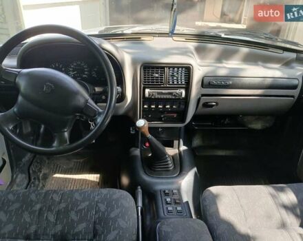 Білий ГАЗ 3110 Волга, об'ємом двигуна 2.45 л та пробігом 72 тис. км за 1700 $, фото 5 на Automoto.ua