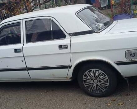 Белый ГАЗ 3110 Волга, объемом двигателя 0 л и пробегом 186 тыс. км за 828 $, фото 2 на Automoto.ua