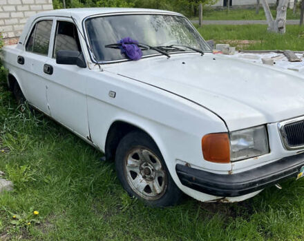 Белый ГАЗ 3110 Волга, объемом двигателя 2.4 л и пробегом 200 тыс. км за 500 $, фото 1 на Automoto.ua