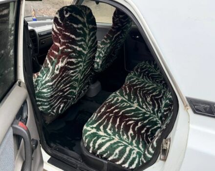 Белый ГАЗ 3110 Волга, объемом двигателя 2.4 л и пробегом 155 тыс. км за 550 $, фото 6 на Automoto.ua