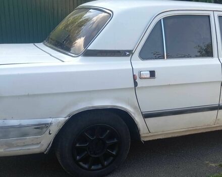 Белый ГАЗ 3110 Волга, объемом двигателя 2.5 л и пробегом 200 тыс. км за 700 $, фото 6 на Automoto.ua