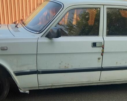 Белый ГАЗ 3110 Волга, объемом двигателя 2.5 л и пробегом 200 тыс. км за 700 $, фото 4 на Automoto.ua