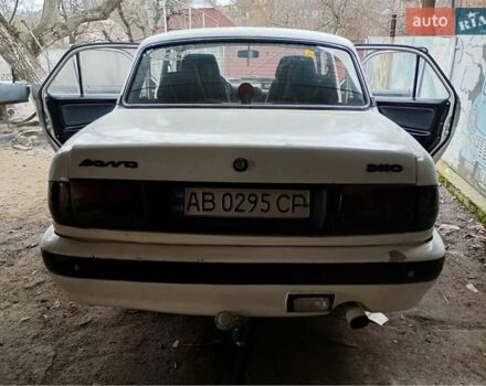 Белый ГАЗ 3110 Волга, объемом двигателя 2.4 л и пробегом 198 тыс. км за 900 $, фото 2 на Automoto.ua