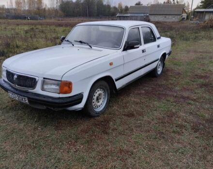 Белый ГАЗ 3110 Волга, объемом двигателя 2 л и пробегом 90 тыс. км за 750 $, фото 2 на Automoto.ua