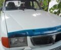 Белый ГАЗ 3110 Волга, объемом двигателя 2.4 л и пробегом 300 тыс. км за 1100 $, фото 1 на Automoto.ua