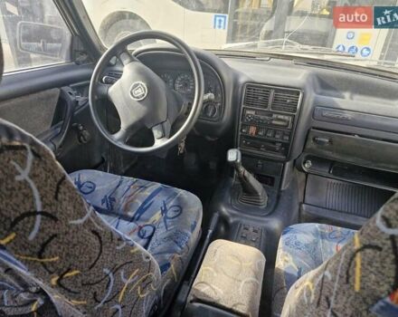 Белый ГАЗ 3110 Волга, объемом двигателя 2.5 л и пробегом 379 тыс. км за 1190 $, фото 9 на Automoto.ua