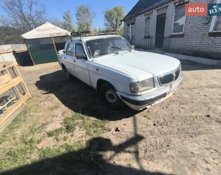 Белый ГАЗ 3110 Волга, объемом двигателя 2.4 л и пробегом 320 тыс. км за 850 $, фото 1 на Automoto.ua