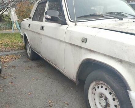 Білий ГАЗ 3110 Волга, об'ємом двигуна 2.3 л та пробігом 220 тис. км за 750 $, фото 2 на Automoto.ua
