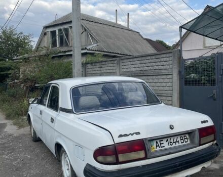 ГАЗ 3110 Волга 2000 в Днепре (Днепропетровске) на Automoto.ua Белый ГАЗ 3110 Волга, объемом двигателя 2.4 л и пробегом 200 тыс. км за 430 $, фото 1 на Automoto.ua