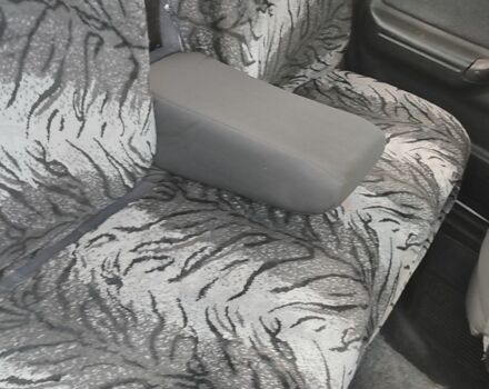 Белый ГАЗ 3110 Волга, объемом двигателя 2.4 л и пробегом 139 тыс. км за 2832 $, фото 7 на Automoto.ua