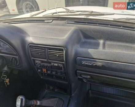 Белый ГАЗ 3110 Волга, объемом двигателя 2.5 л и пробегом 379 тыс. км за 1190 $, фото 11 на Automoto.ua