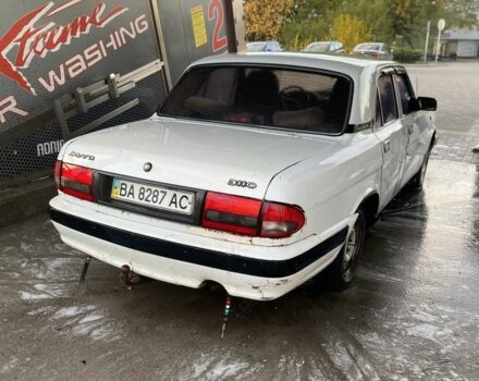 Білий ГАЗ 3110 Волга, об'ємом двигуна 2.4 л та пробігом 190 тис. км за 381 $, фото 2 на Automoto.ua