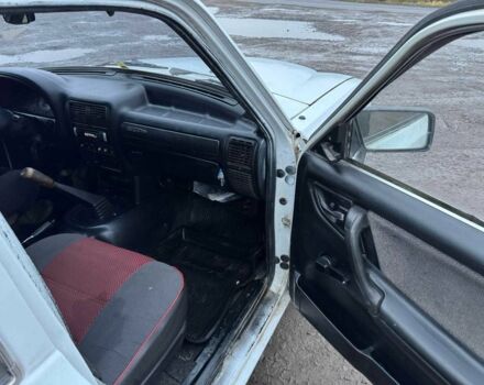 Білий ГАЗ 3110 Волга, об'ємом двигуна 2.4 л та пробігом 250 тис. км за 750 $, фото 8 на Automoto.ua