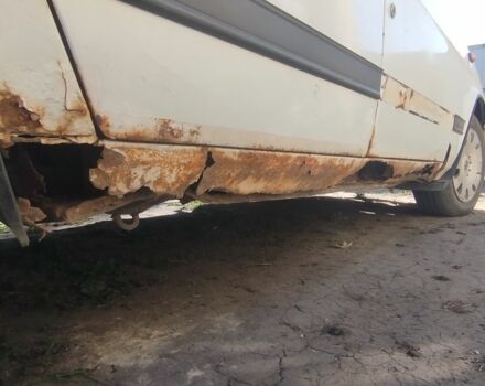 Білий ГАЗ 3110 Волга, об'ємом двигуна 2.4 л та пробігом 370 тис. км за 476 $, фото 2 на Automoto.ua