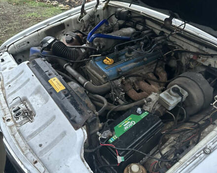 Білий ГАЗ 3110 Волга, об'ємом двигуна 2.3 л та пробігом 150 тис. км за 1061 $, фото 4 на Automoto.ua