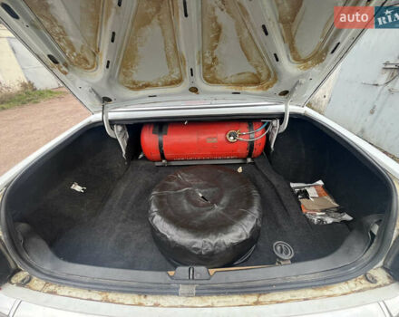 ГАЗ 3110 Волга 2002 в Коростене на Automoto.ua Белый ГАЗ 3110 Волга, объемом двигателя 2.45 л и пробегом 35 тыс. км за 2999 $, фото 20 на Automoto.ua