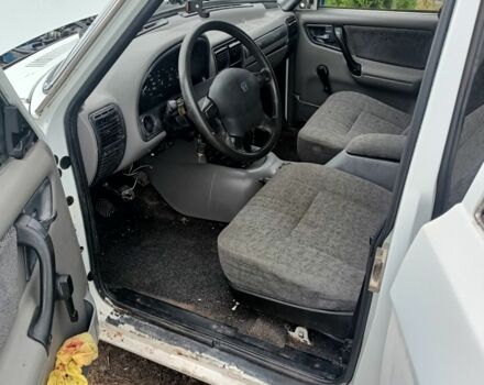 Білий ГАЗ 3110 Волга, об'ємом двигуна 2 л та пробігом 145 тис. км за 520 $, фото 9 на Automoto.ua