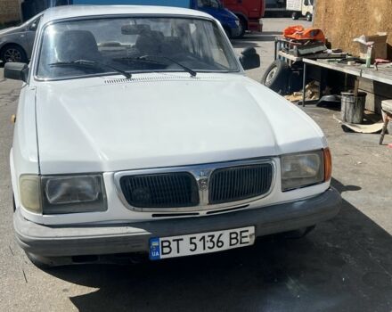 Білий ГАЗ 3110 Волга, об'ємом двигуна 2.3 л та пробігом 320 тис. км за 950 $, фото 3 на Automoto.ua