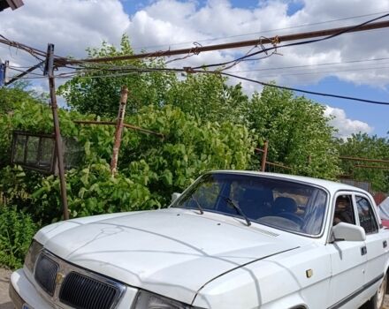 Белый ГАЗ 3110 Волга, объемом двигателя 2.3 л и пробегом 267 тыс. км за 471 $, фото 2 на Automoto.ua