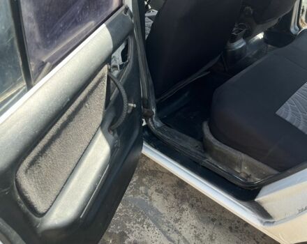 Білий ГАЗ 3110 Волга, об'ємом двигуна 2.3 л та пробігом 320 тис. км за 950 $, фото 21 на Automoto.ua