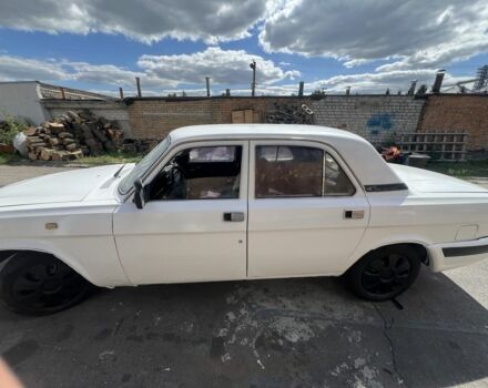 Білий ГАЗ 3110 Волга, об'ємом двигуна 2.3 л та пробігом 320 тис. км за 950 $, фото 4 на Automoto.ua