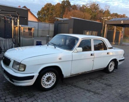 Белый ГАЗ 3110 Волга, объемом двигателя 2.5 л и пробегом 303 тыс. км за 1150 $, фото 1 на Automoto.ua