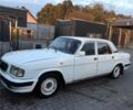 Белый ГАЗ 3110 Волга, объемом двигателя 2.5 л и пробегом 303 тыс. км за 1150 $, фото 1 на Automoto.ua