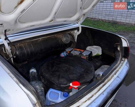 Білий ГАЗ 3110 Волга, об'ємом двигуна 2.3 л та пробігом 89 тис. км за 1800 $, фото 4 на Automoto.ua