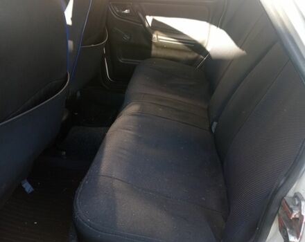 ГАЗ 3110 Волга 2002 в Белой Церкве на Automoto.ua Белый ГАЗ 3110 Волга, объемом двигателя 2.4 л и пробегом 212 тыс. км за 700 $, фото 4 на Automoto.ua