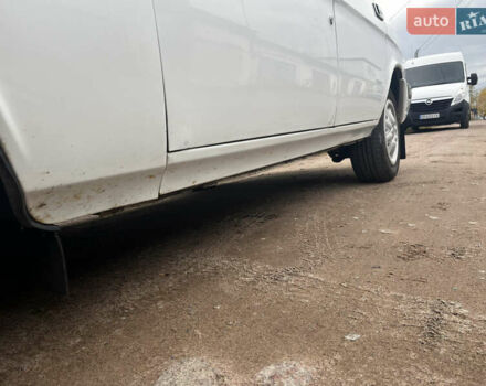 ГАЗ 3110 Волга 2002 в Коростене на Automoto.ua Белый ГАЗ 3110 Волга, объемом двигателя 2.45 л и пробегом 35 тыс. км за 2999 $, фото 13 на Automoto.ua