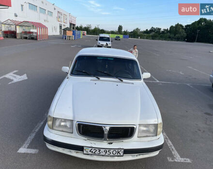 Белый ГАЗ 3110 Волга, объемом двигателя 2.4 л и пробегом 189 тыс. км за 1200 $, фото 2 на Automoto.ua
