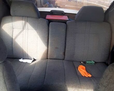 Белый ГАЗ 3110 Волга, объемом двигателя 2.3 л и пробегом 200 тыс. км за 800 $, фото 8 на Automoto.ua