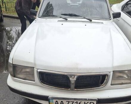 Белый ГАЗ 3110 Волга, объемом двигателя 2.4 л и пробегом 136 тыс. км за 1000 $, фото 1 на Automoto.ua