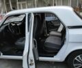 Белый ГАЗ 3110 Волга, объемом двигателя 2.4 л и пробегом 100 тыс. км за 2799 $, фото 4 на Automoto.ua