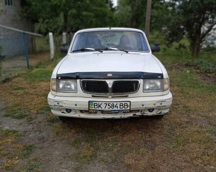 Білий ГАЗ 3110 Волга, об'ємом двигуна 2.4 л та пробігом 570 тис. км за 900 $, фото 4 на Automoto.ua