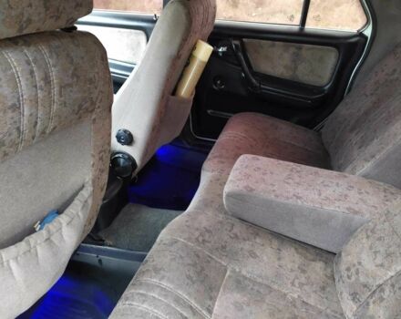 Белый ГАЗ 3110 Волга, объемом двигателя 2 л и пробегом 200 тыс. км за 1700 $, фото 4 на Automoto.ua