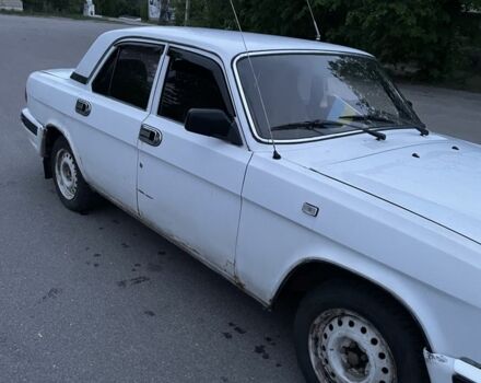 Белый ГАЗ 3110 Волга, объемом двигателя 2.4 л и пробегом 240 тыс. км за 250 $, фото 1 на Automoto.ua