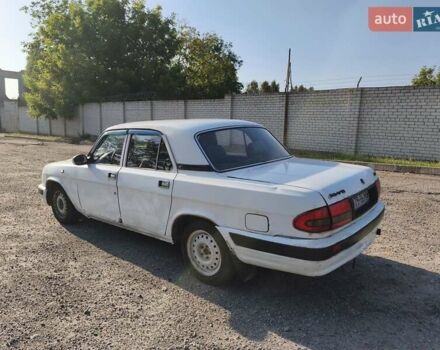 Белый ГАЗ 3110 Волга, объемом двигателя 2.4 л и пробегом 229 тыс. км за 700 $, фото 3 на Automoto.ua