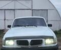 Белый ГАЗ 3110 Волга, объемом двигателя 2.4 л и пробегом 230 тыс. км за 999 $, фото 1 на Automoto.ua