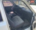 Белый ГАЗ 3110 Волга, объемом двигателя 2.5 л и пробегом 122 тыс. км за 500 $, фото 2 на Automoto.ua