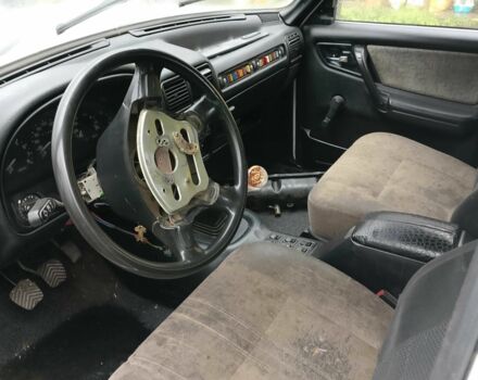 Білий ГАЗ 3110 Волга, об'ємом двигуна 2.4 л та пробігом 100 тис. км за 238 $, фото 2 на Automoto.ua