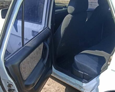 Белый ГАЗ 3110 Волга, объемом двигателя 2.3 л и пробегом 200 тыс. км за 2000 $, фото 2 на Automoto.ua