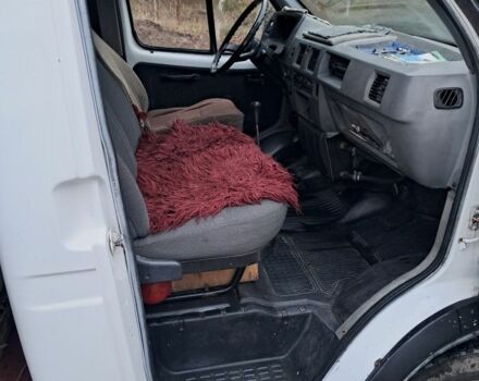 Белый ГАЗ 3110 Волга, объемом двигателя 2.3 л и пробегом 77 тыс. км за 2100 $, фото 2 на Automoto.ua