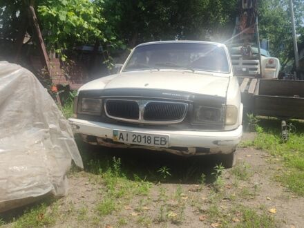 ГАЗ 3110 Волга 1996 у Обухове на Automoto.ua Білий ГАЗ 3110 Волга, об'ємом двигуна 0 л та пробігом 235 тис. км за 484 $, фото 1 на Automoto.ua