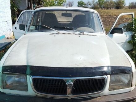 ГАЗ 3110 Волга 1997 в Подольск (Котовск) на Automoto.ua Белый ГАЗ 3110 Волга, объемом двигателя 2.2 л и пробегом 20 тыс. км за 1000 $, фото 1 на Automoto.ua