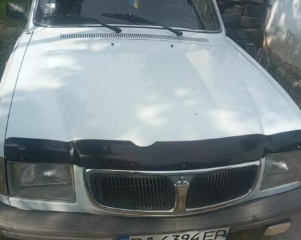 Белый ГАЗ 3110 Волга, объемом двигателя 2.4 л и пробегом 200 тыс. км за 1400 $, фото 1 на Automoto.ua